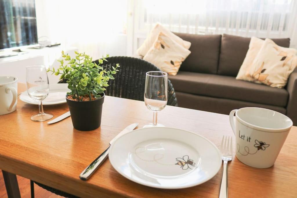 שלוכזי Apartement Nathalie - Wellness Mit Pool Und Sauna מראה חיצוני תמונה